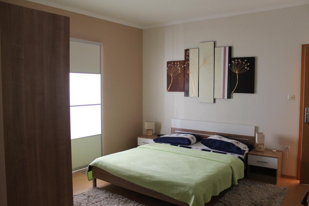 Apartments Roko Kolinda Bibinje Luaran gambar