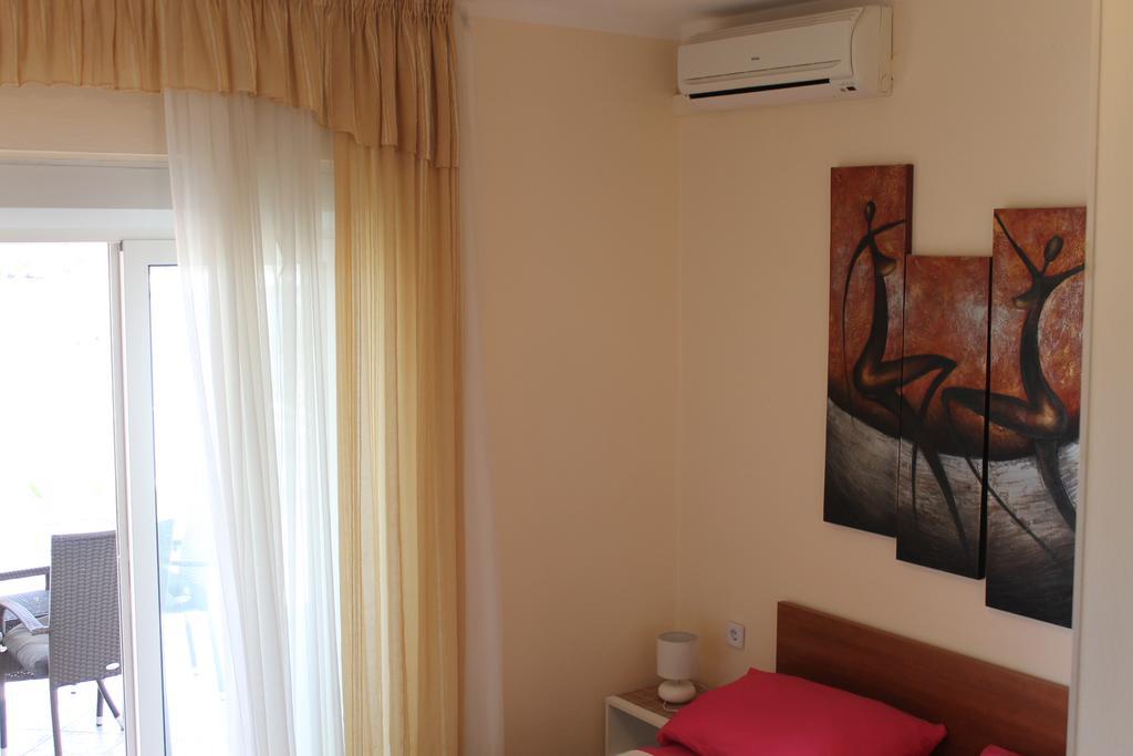 Apartments Roko Kolinda Bibinje Luaran gambar