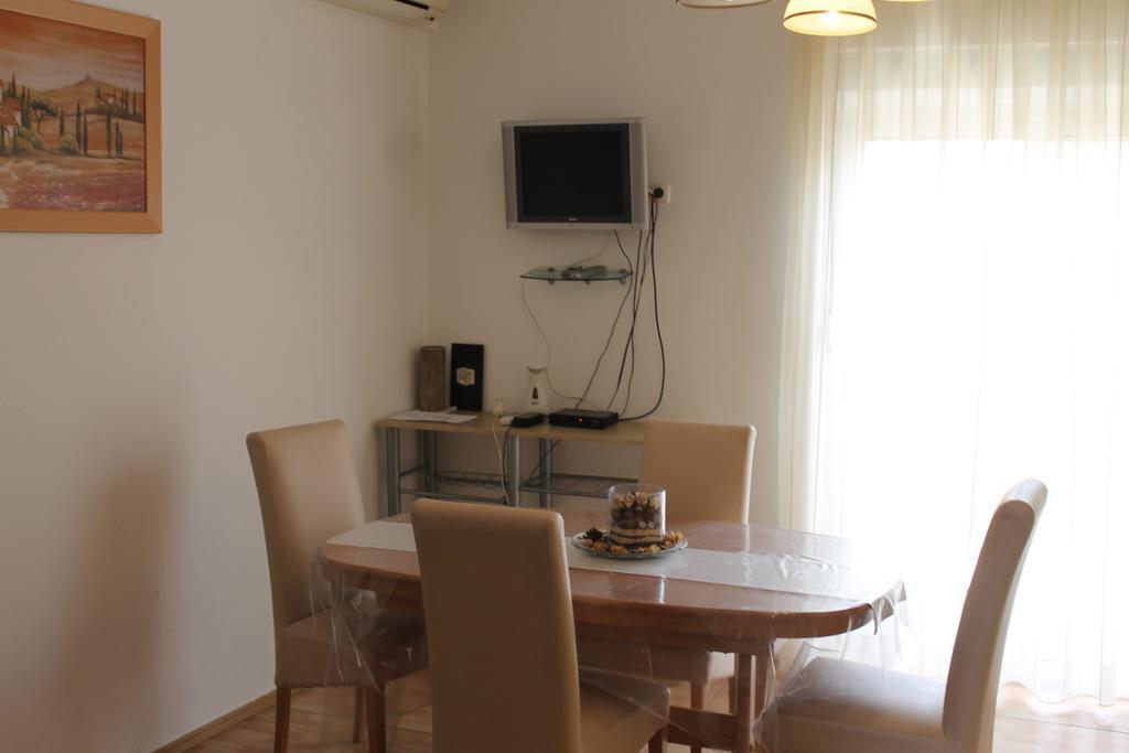 Apartments Roko Kolinda Bibinje Luaran gambar