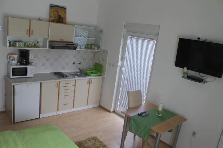 Apartments Roko Kolinda Bibinje Luaran gambar