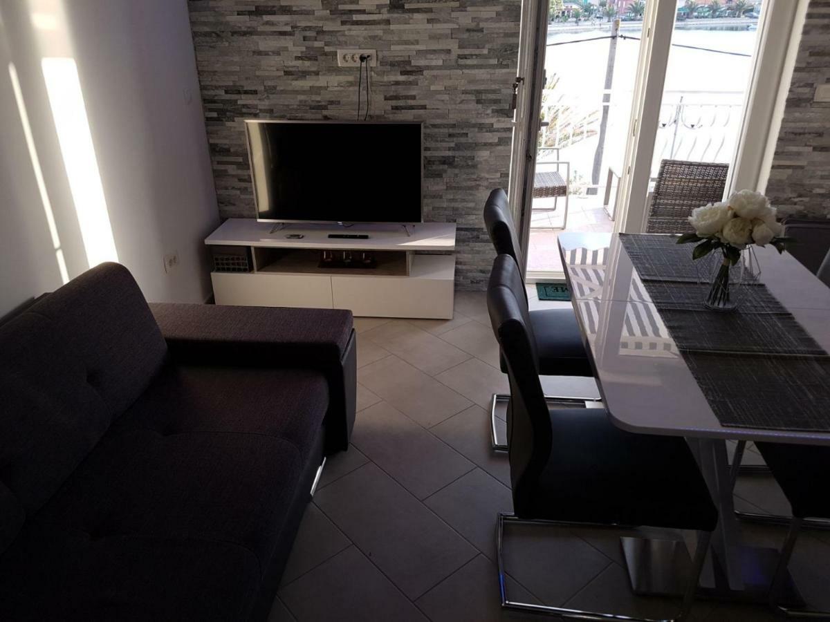 Apartments Roko Kolinda Bibinje Luaran gambar