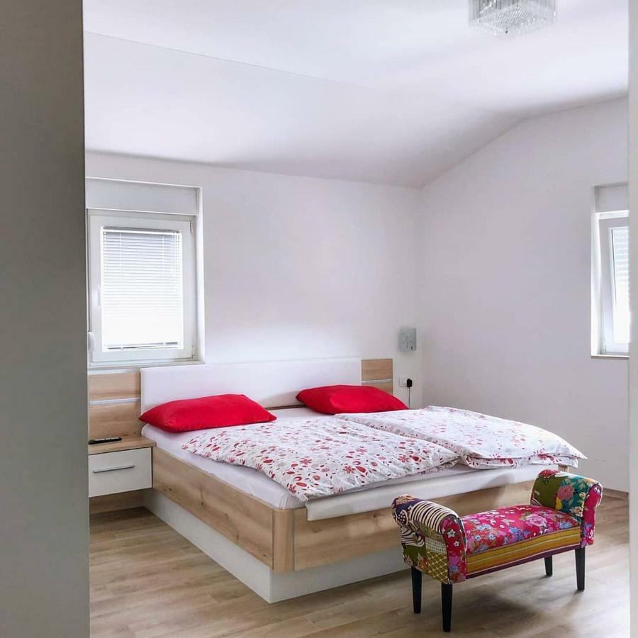 Apartments Roko Kolinda Bibinje Luaran gambar